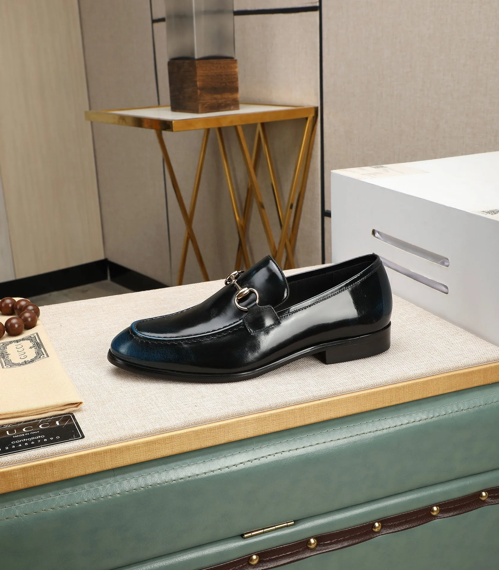 Men's shoes💰540📛📛Original (water-dyed cowhide) Gucci GUCCI official website formal shoes🌀 Italian🇮🇹imported cowhide➕top imported water-dyed cowhide lining💋Finely handmade original bottom, the real thing looks better when photographed in person Standard size 38-44